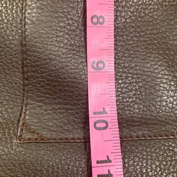 J. Crew Italian soft pebbled  chocolate leather tote bag with strap and pocket - Picture 12 of 16